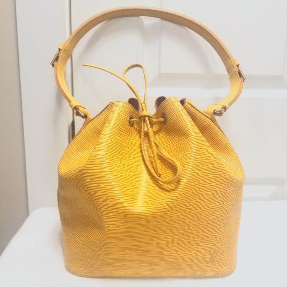 ❌‼SOLD‼❌-LV Epi Petit Noé w/COA (online)